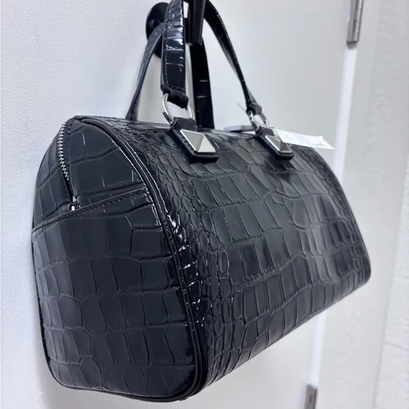 NWT Michael Kors Grayson Black Medium Crocodile-Embossed Leather Duffel Satchel - Picture 5 of 13